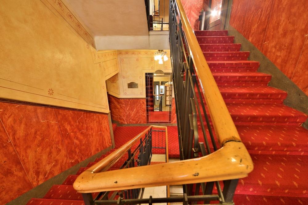 Meteor Plaza Praga